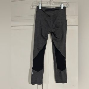 Lululemon Size 2 Cropped Leggings